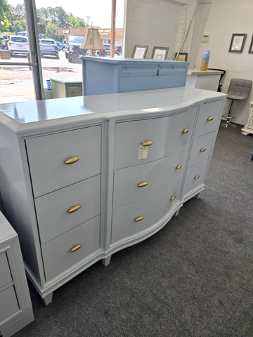 Light blue Lacquered 9 drawers dresser