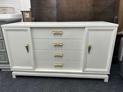 American of Martinsville lacquered cream buffet