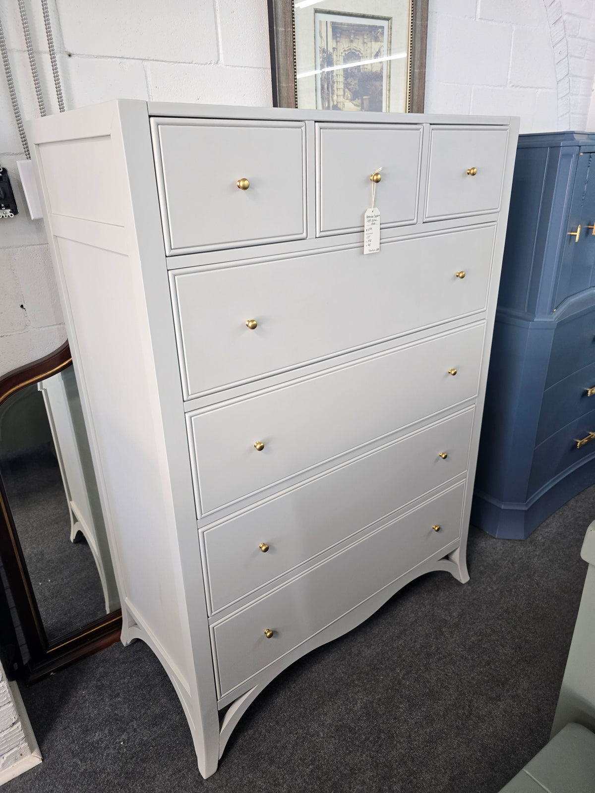 American signature light gray chest