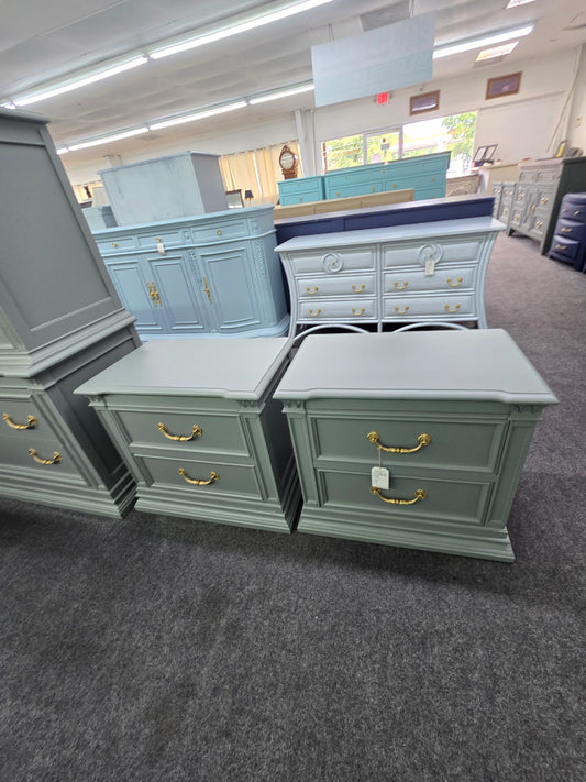 Bassett vintage green gray pair of nightstands