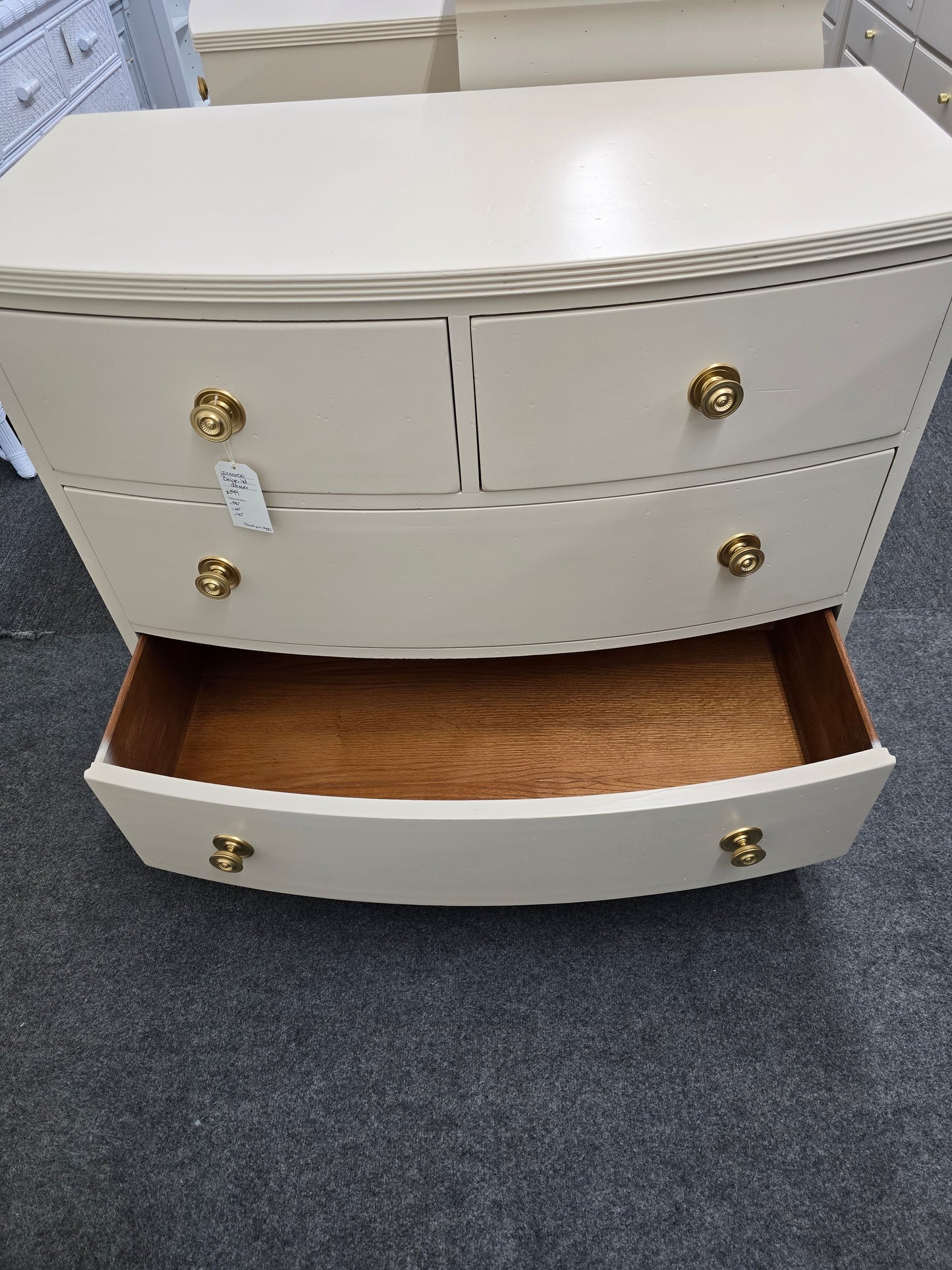 Lexington beige 4 drawers dresser