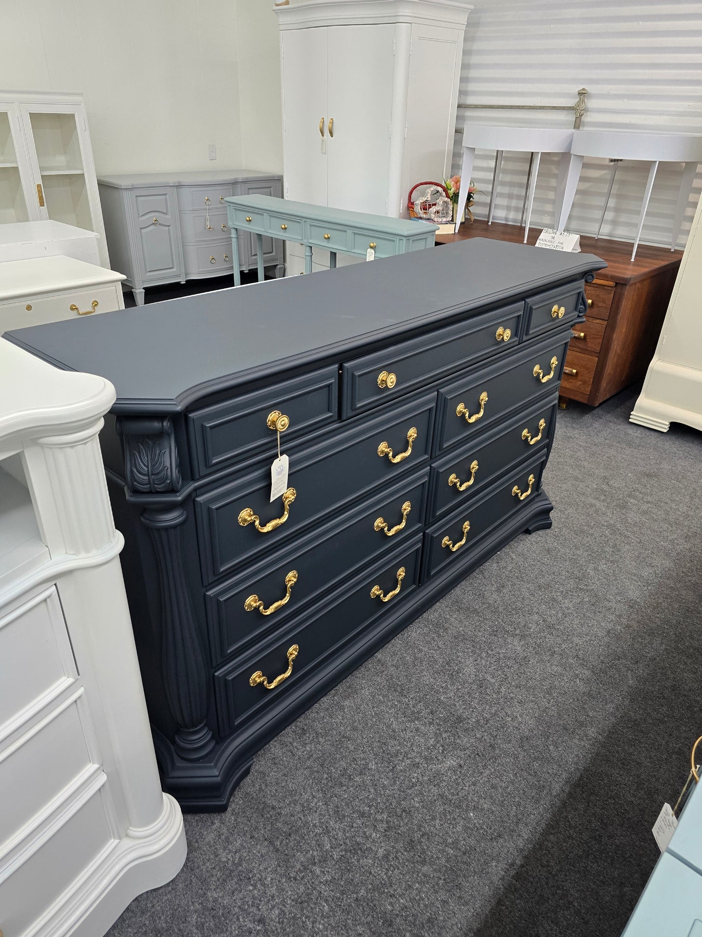 9 drawers inkwell dresser