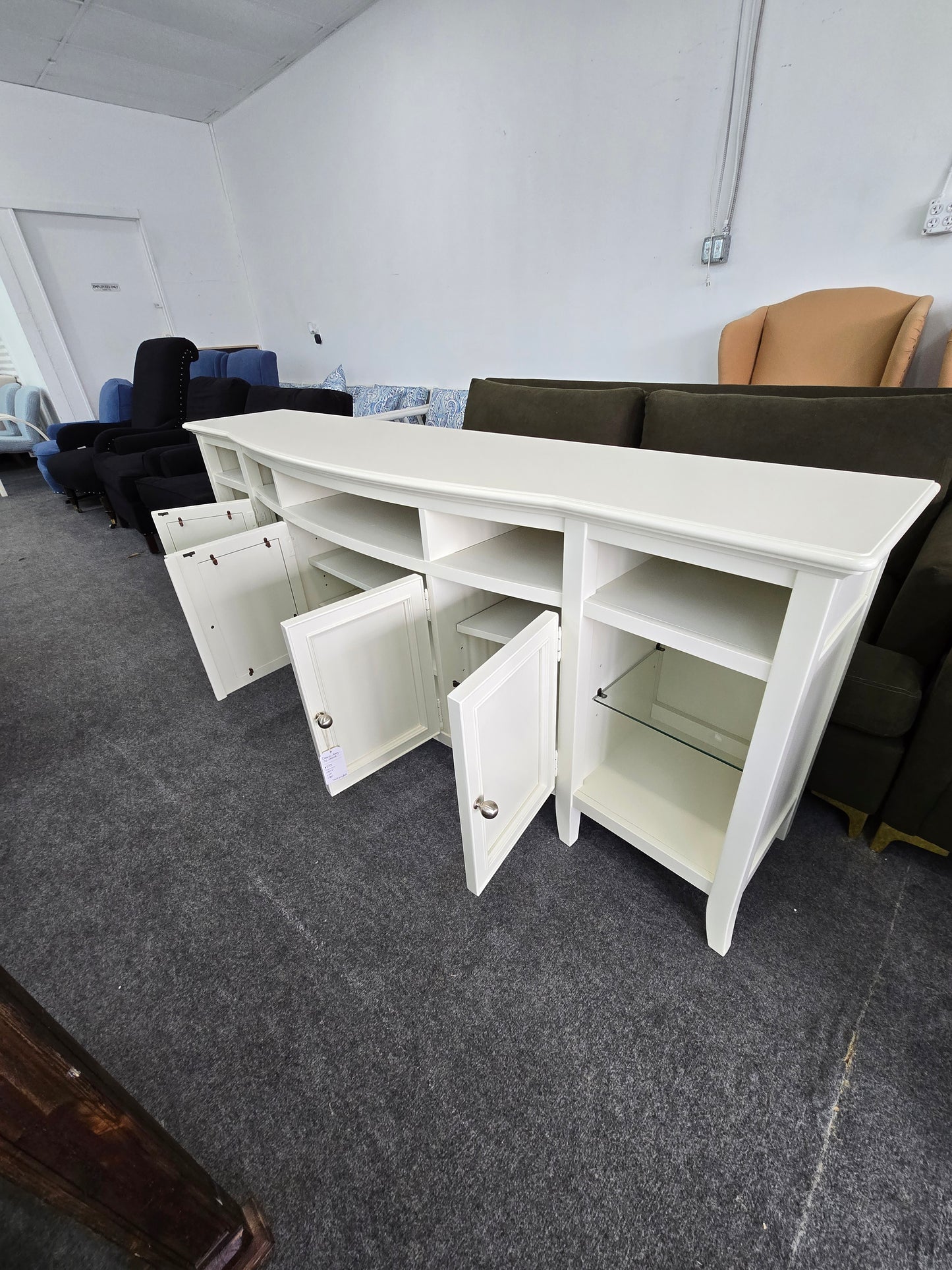 Cream long tv stand