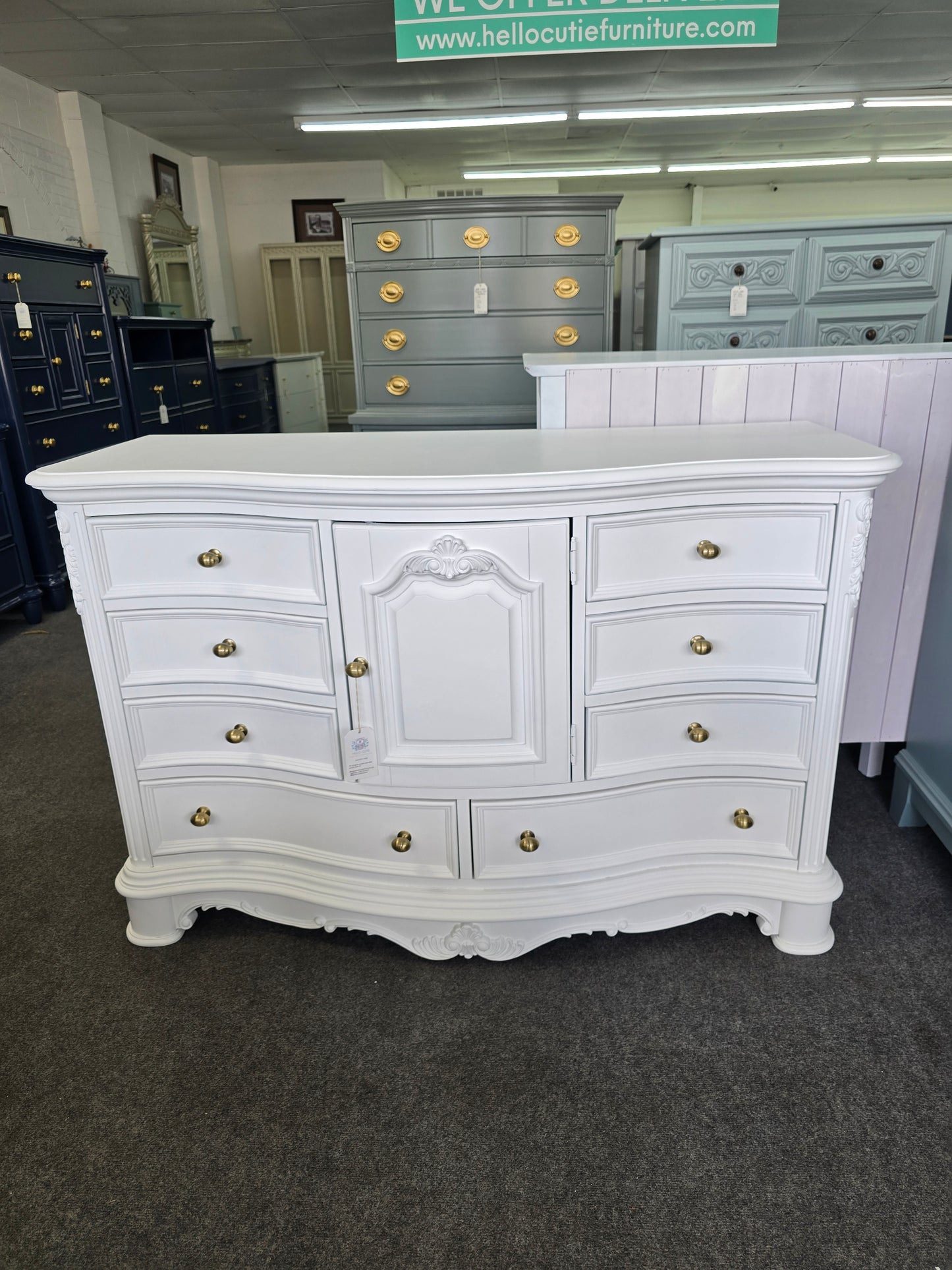Super cute white girlie dresser