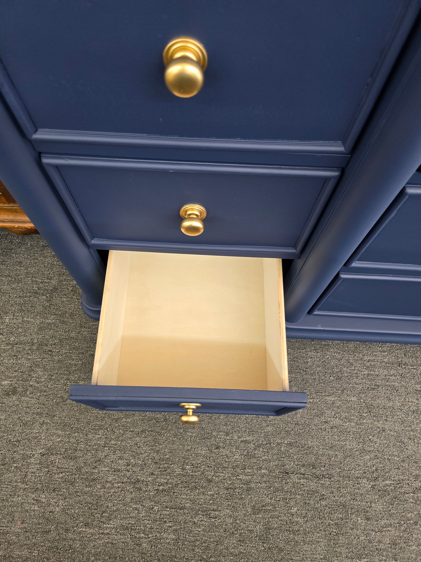 12 drawers navy blue dresser