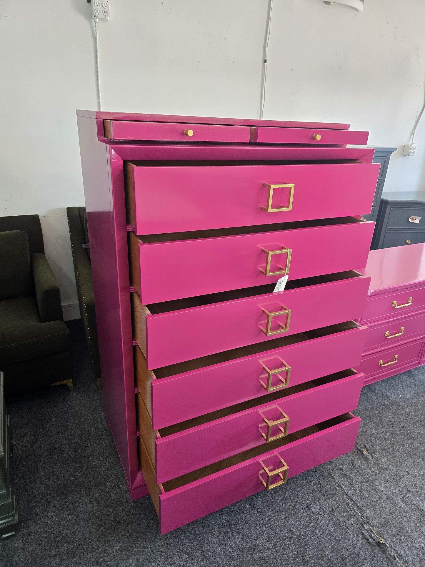 Hot pink gorgeous Michael Weiss tall chest