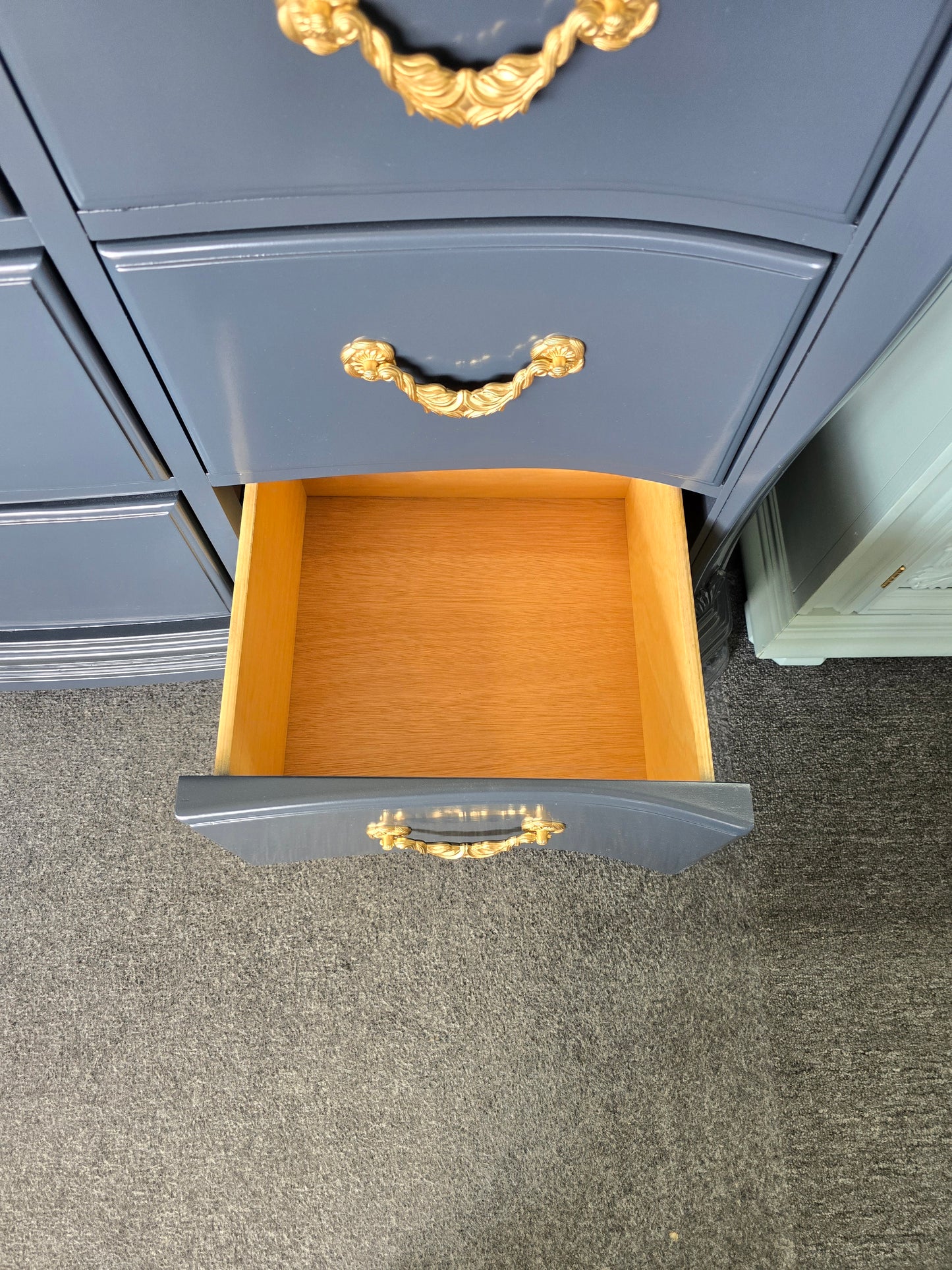 American Drew Inkwell lacquered dresser