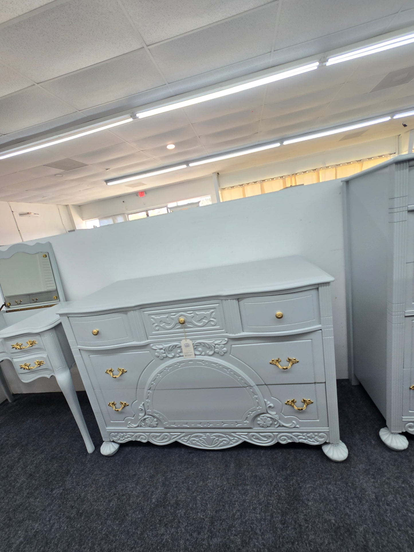 Antique blue Lacquered dresser