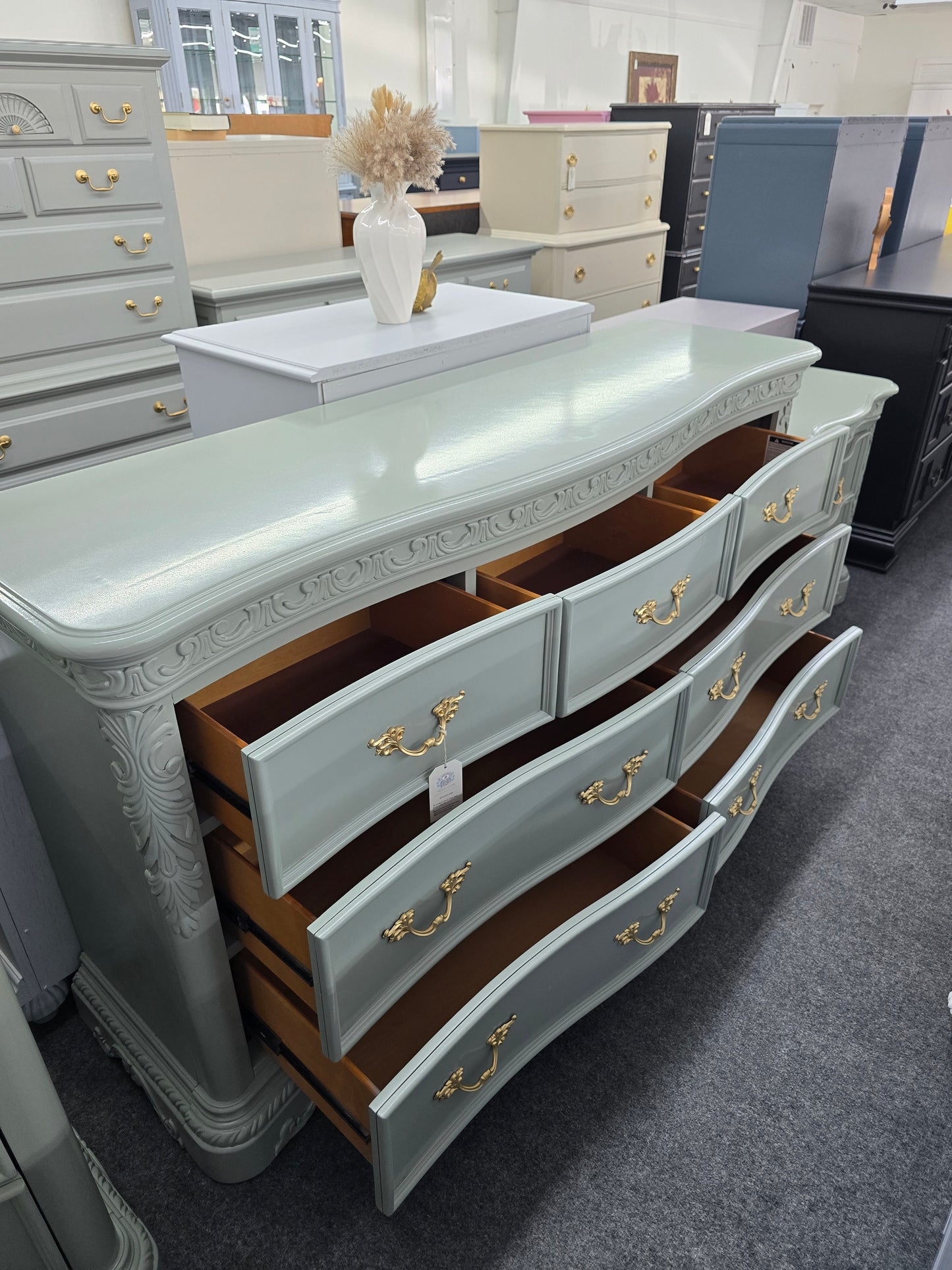 Green carved lacquered dresser