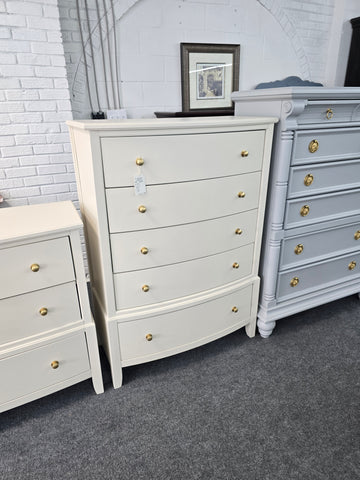 Off white 5 drawers tall chest