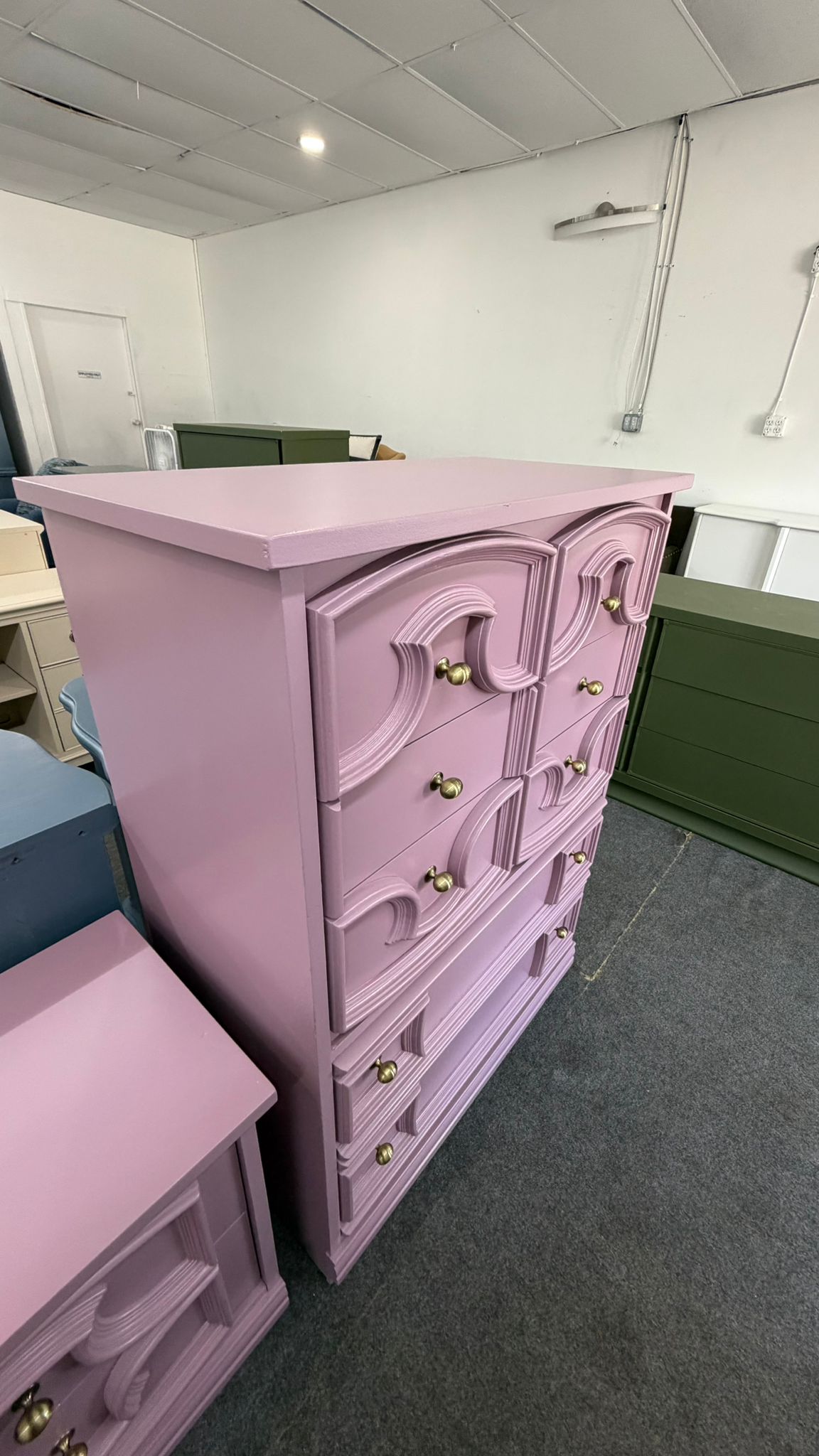 Purple vintage chest
