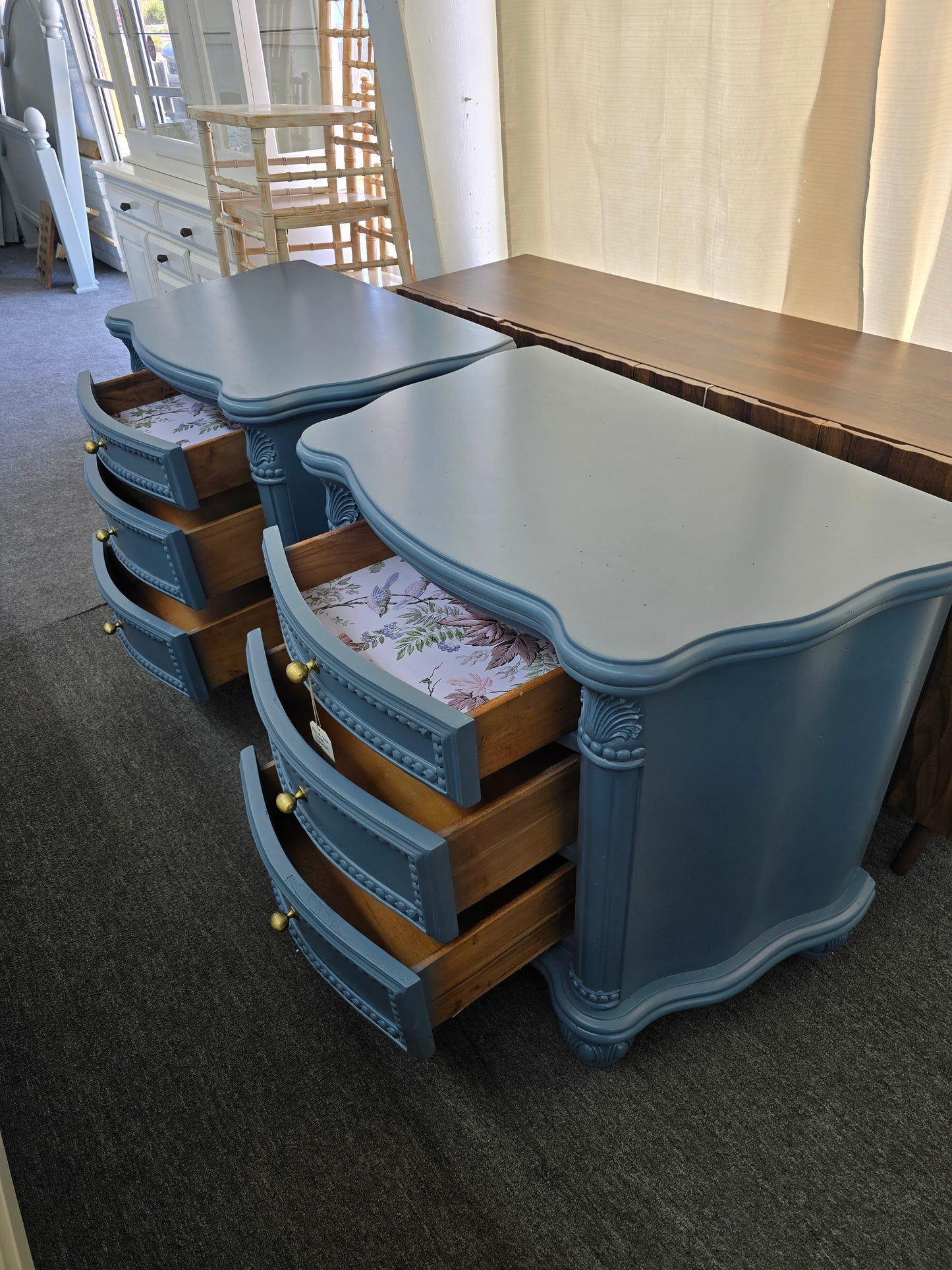 Blue ornate pair of nightstands