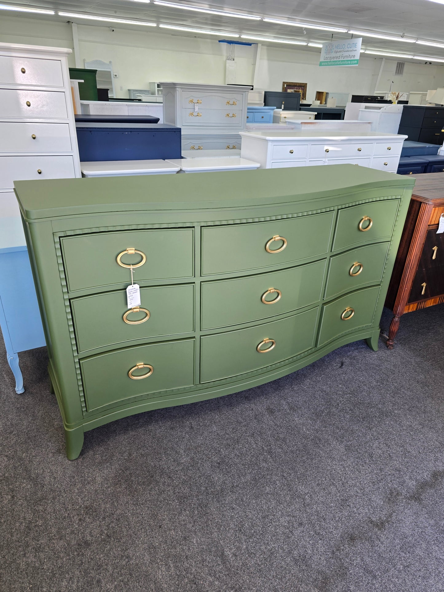 Universal secret garden solid wood dresser