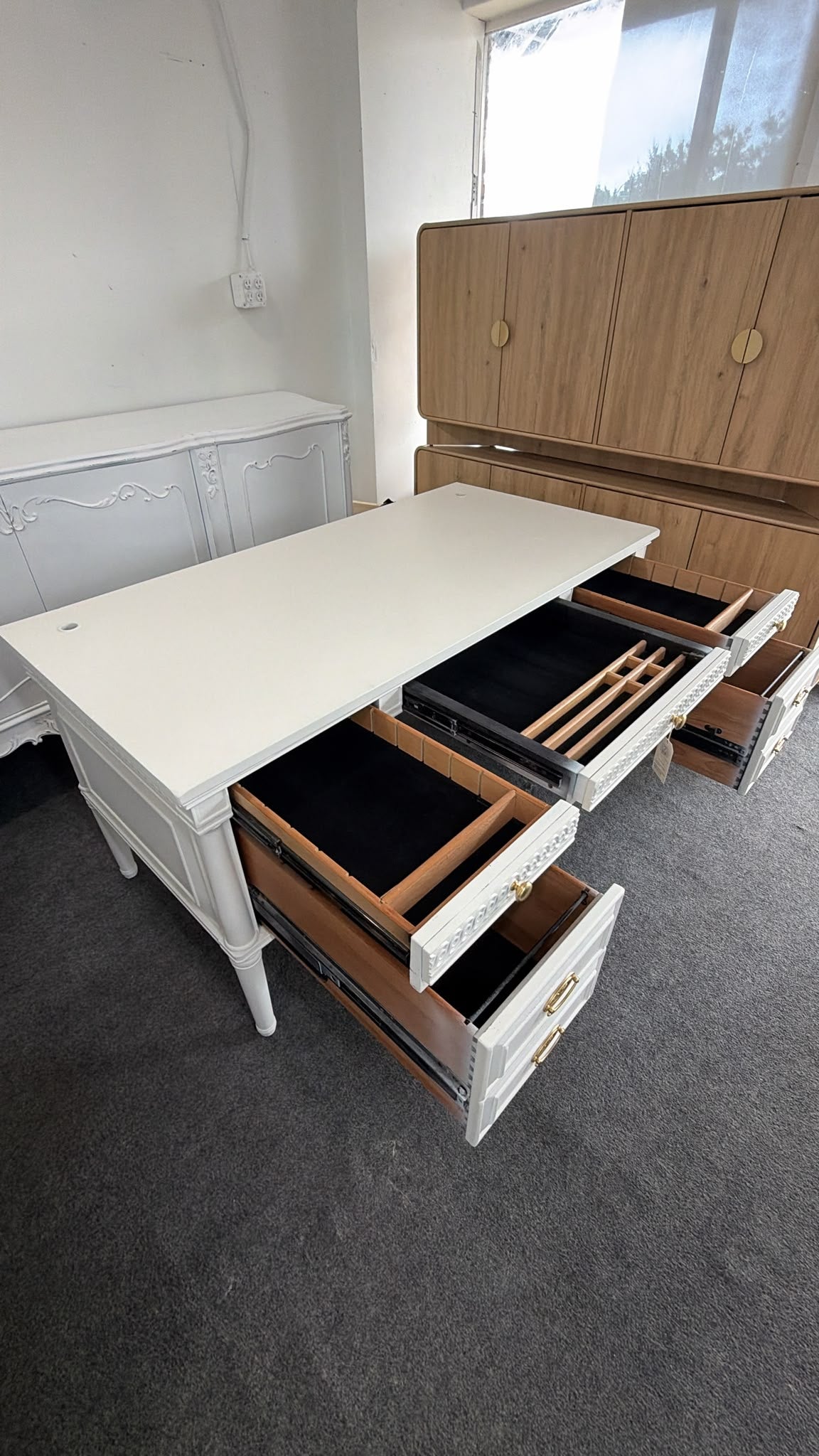 Cute white executive desk