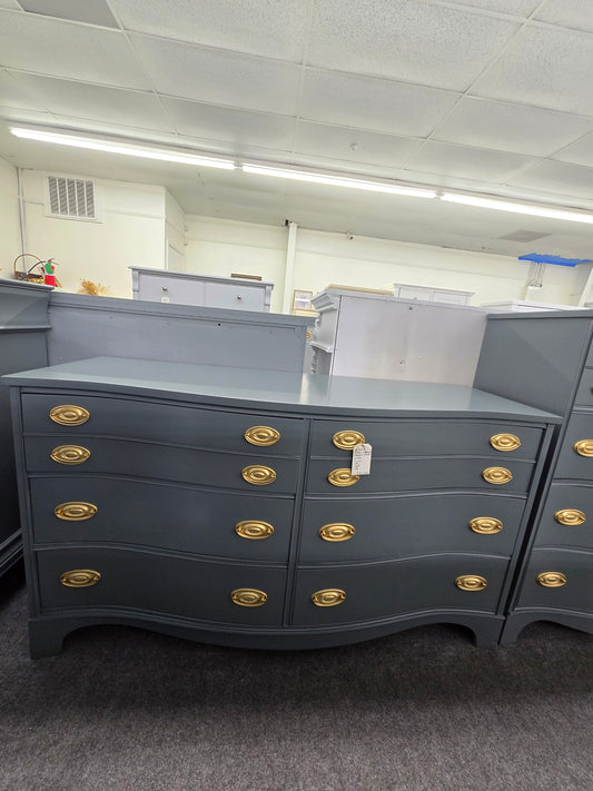 Bassett dark green lacquered dresser
