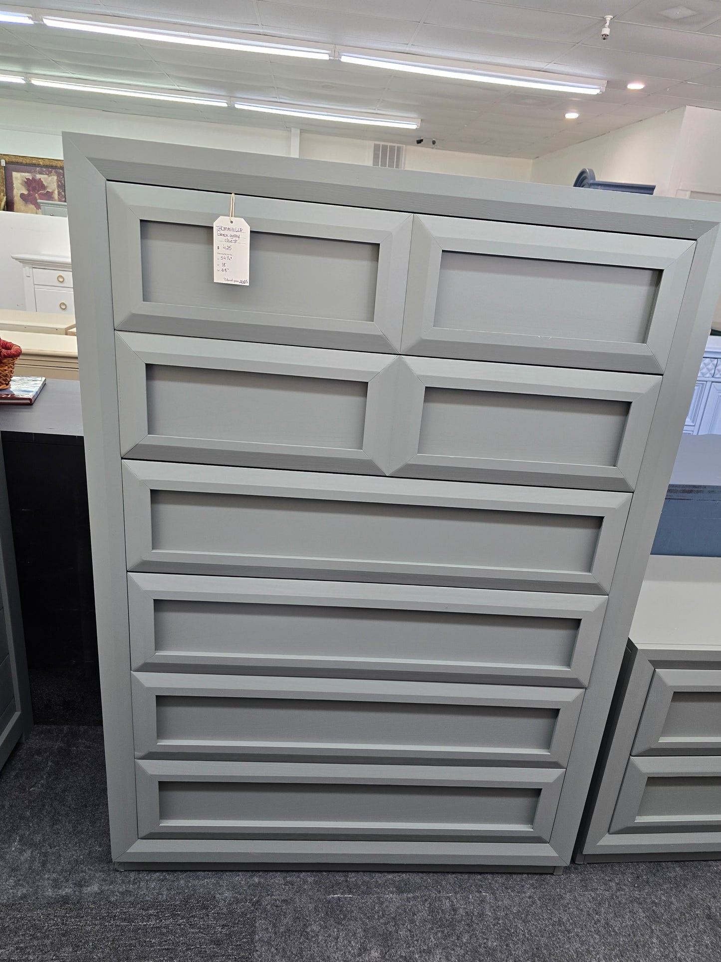 Thomasville grewn gray chest