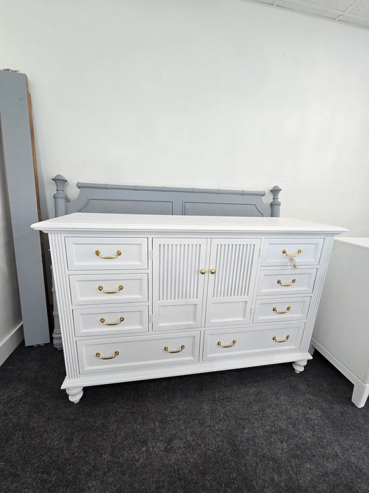11 drawers white beautiful dresser