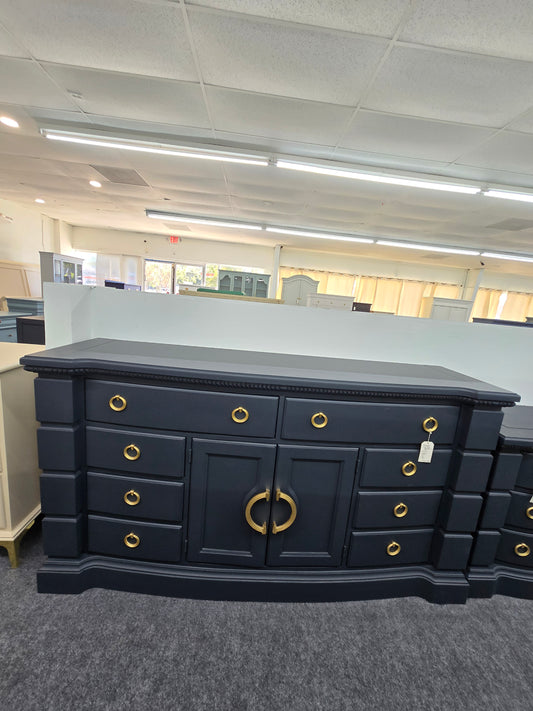 Big inkwell 10 drawers dresser