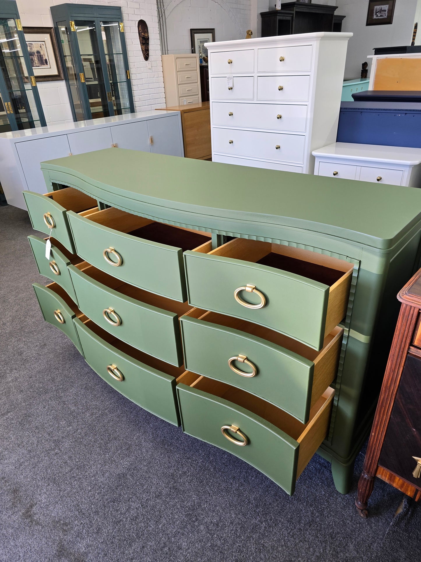 Universal secret garden solid wood dresser