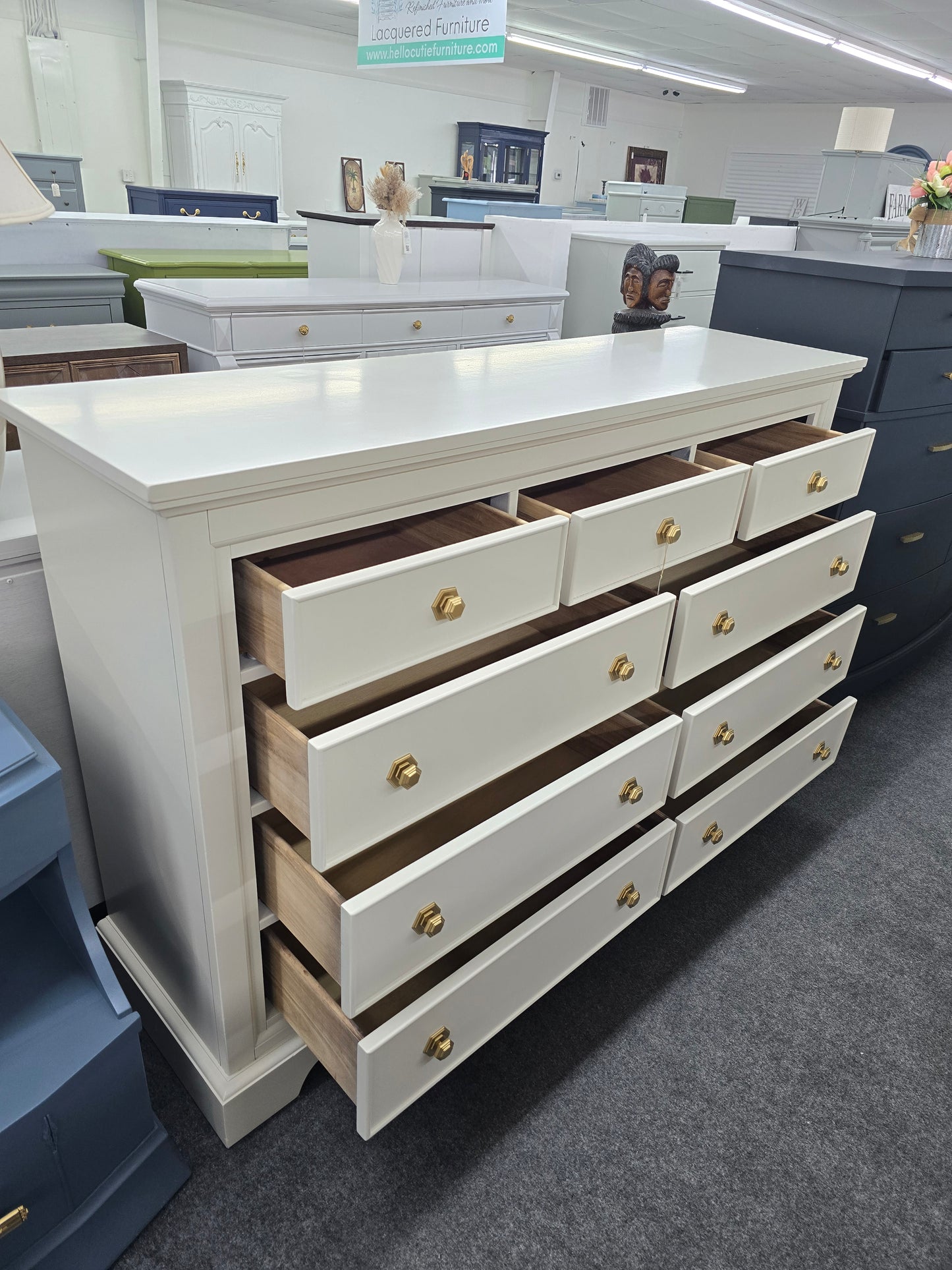 9 drawers off white dresser