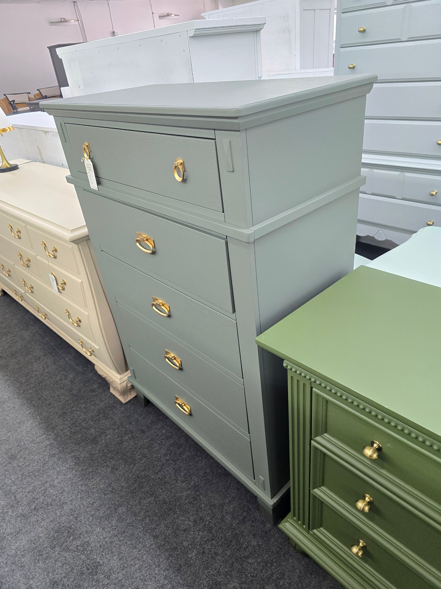 5 drawers tall green chest