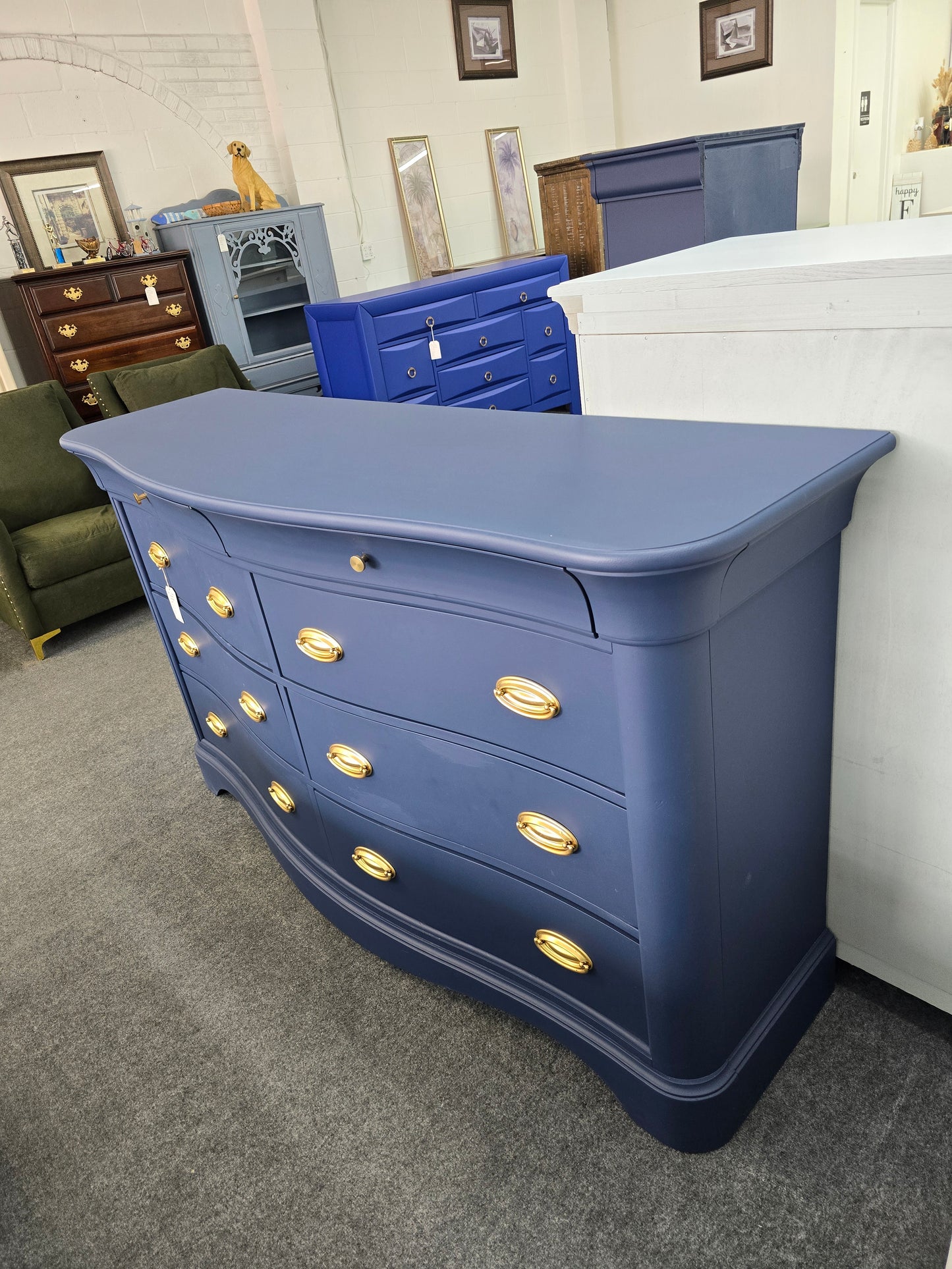 8 drawers naval dresser