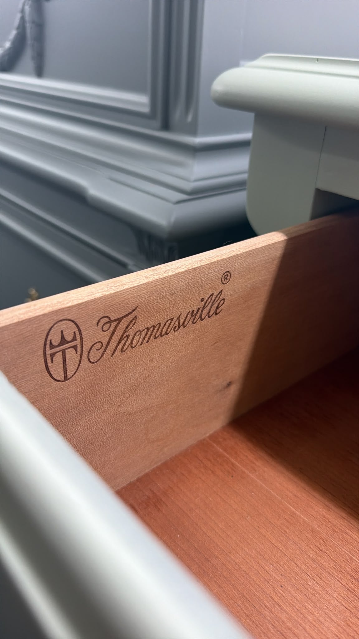 Thomasville green solid wood dresser