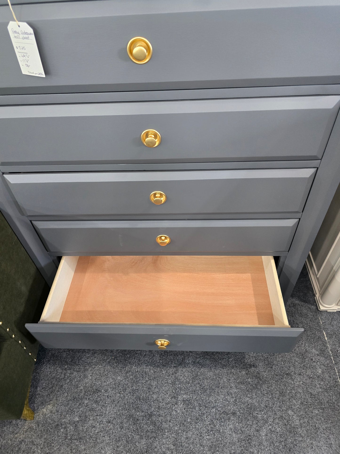 6 drawers dark gray  chest