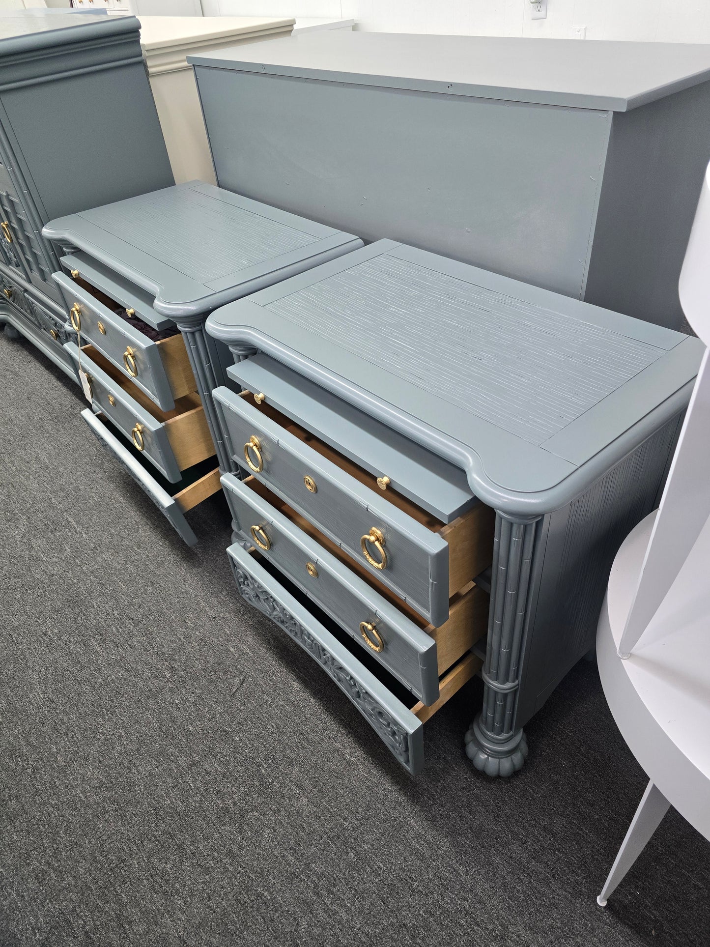 Broyhill bamboo green gray lacquered pair of nightstands