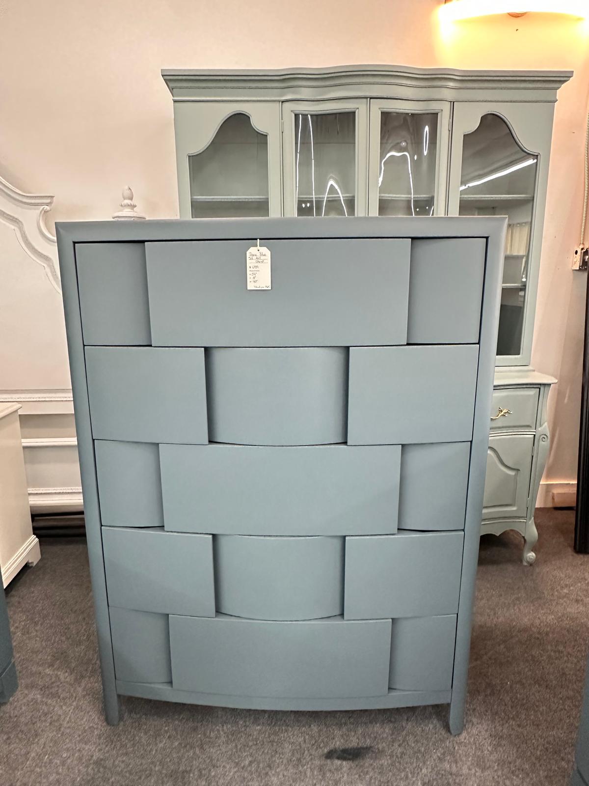 Dark blue 5 drawers layered chest