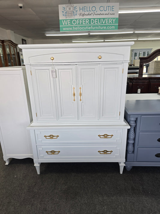 Thomasville Regency white lacquered chest