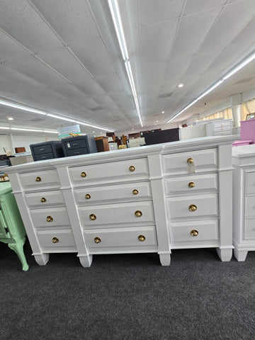 12 drawers big white dresser