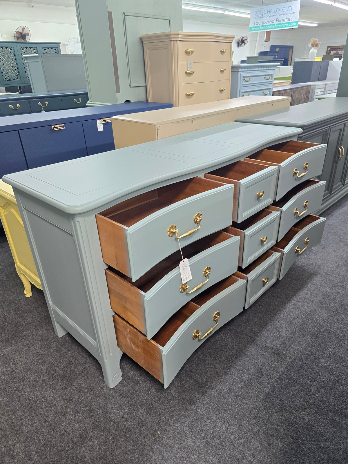 Henredon green super cute dresser