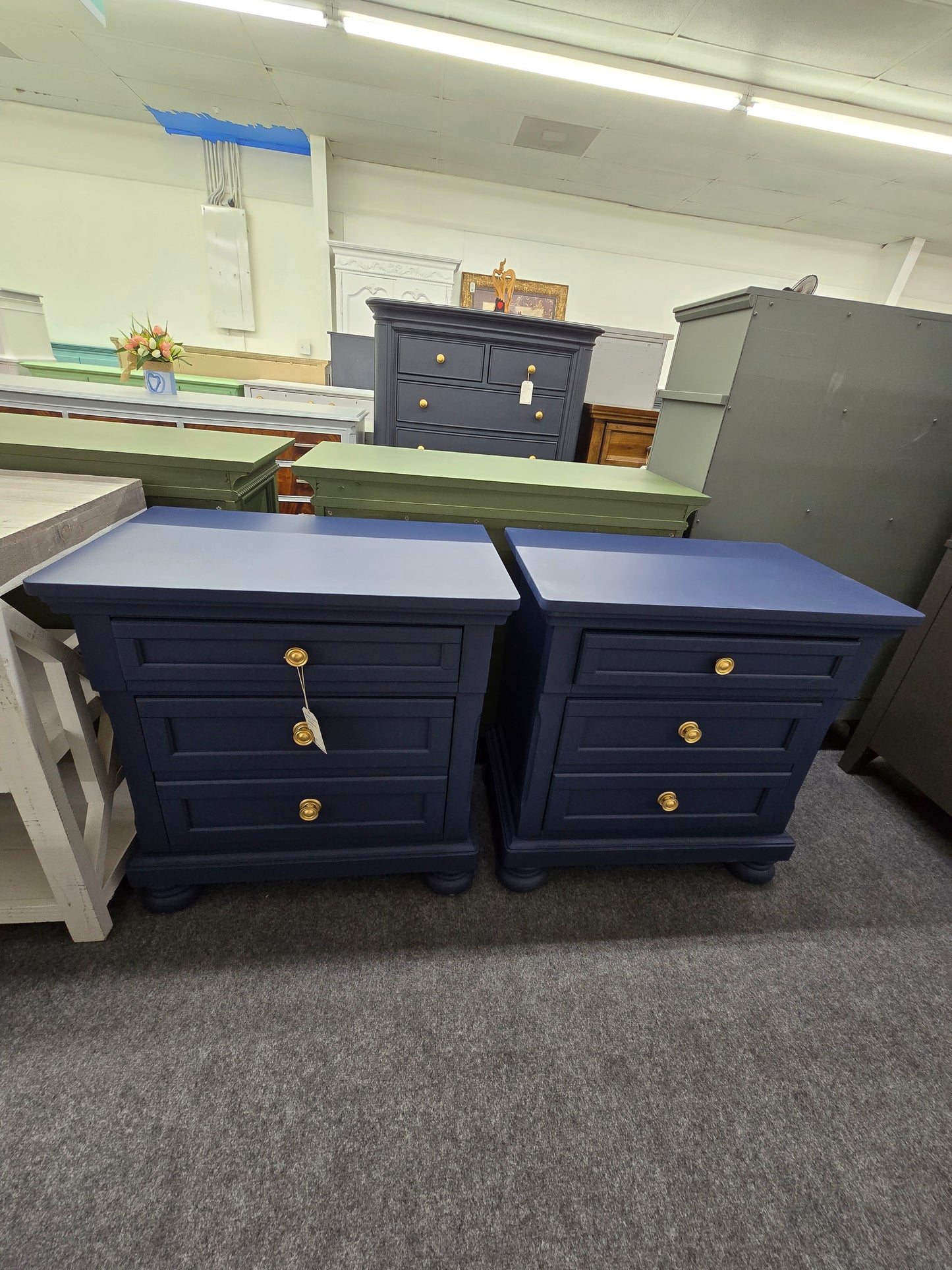 Naval pair of nightstands