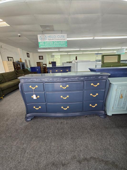 American Drew Inkwell lacquered dresser