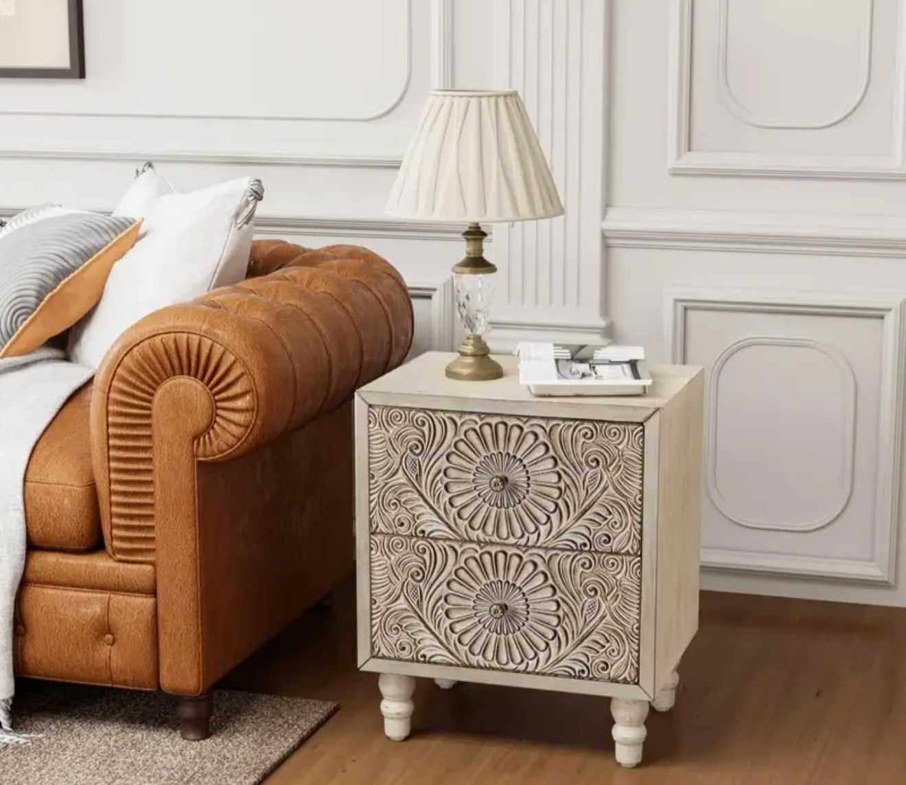 2 piece set of nightstands carved vintage - new