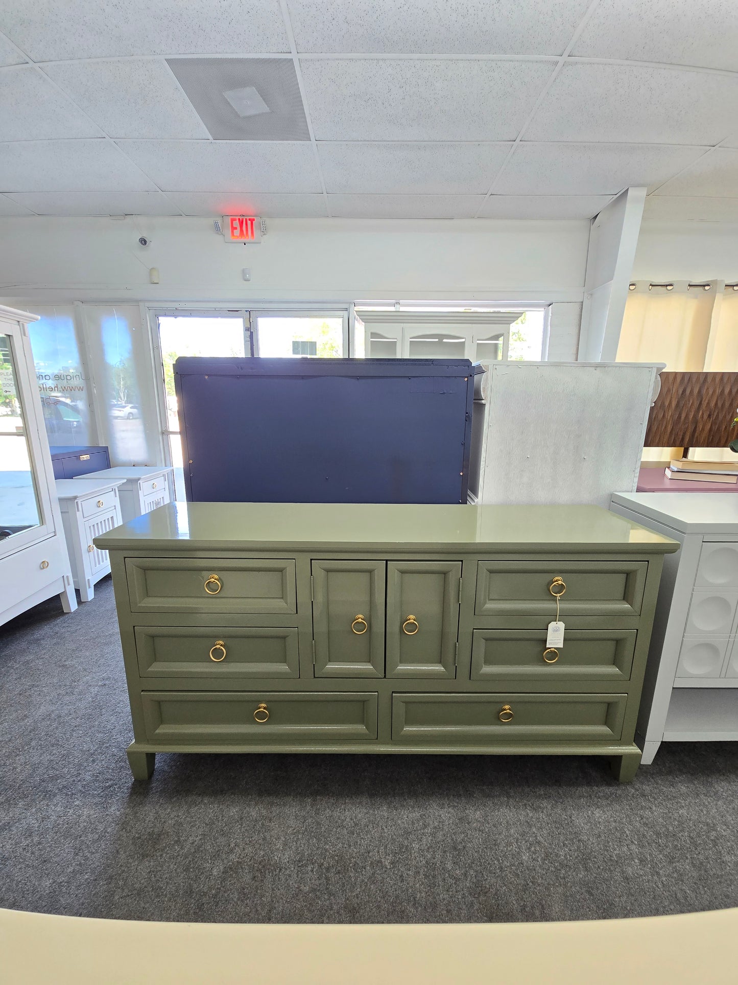 Solid wood plive green lacquered Rotta dresser
