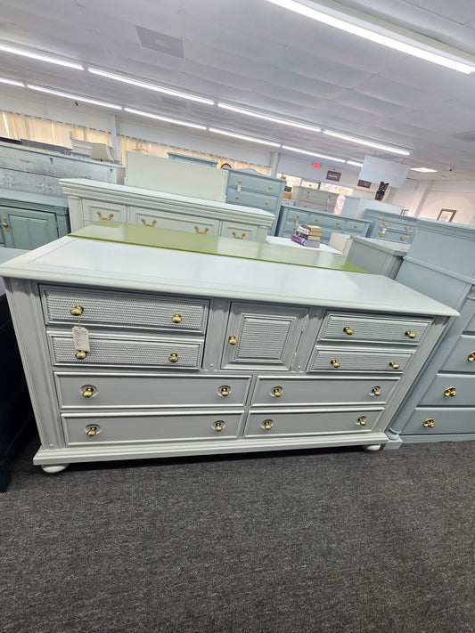 Beautiful gray dresser 6 drawers 1 door rattan drawers