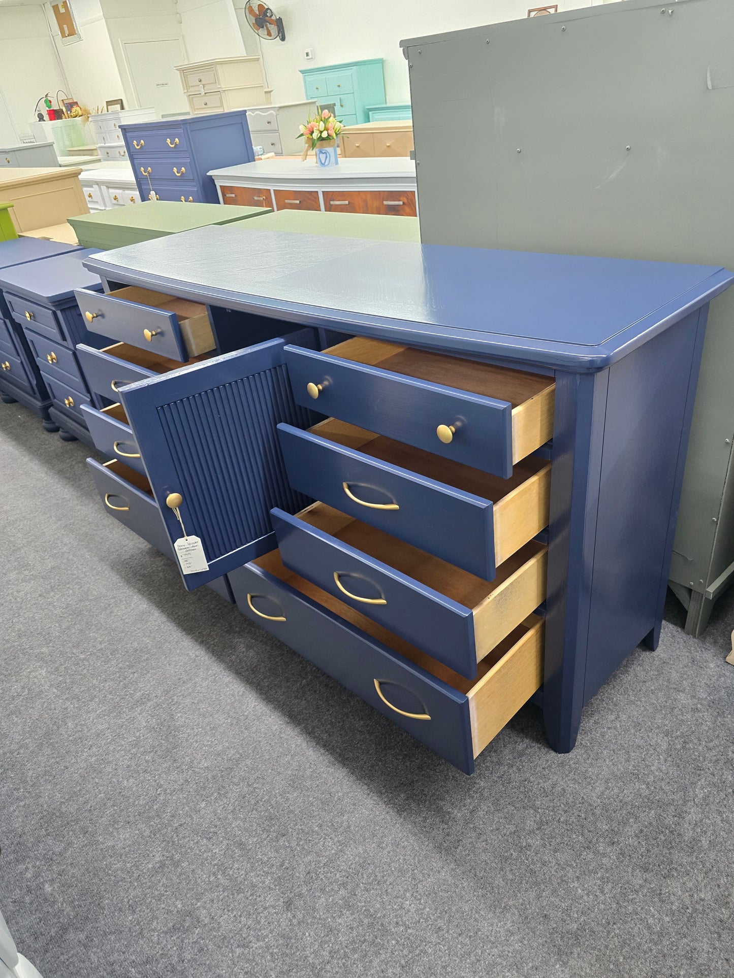 Navy solid wood 8 drawers 1 door dresser