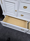 8 drawers/2 doors light gray dresser