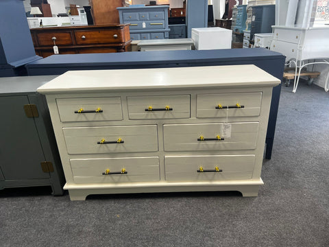 7 drawers cream dresser