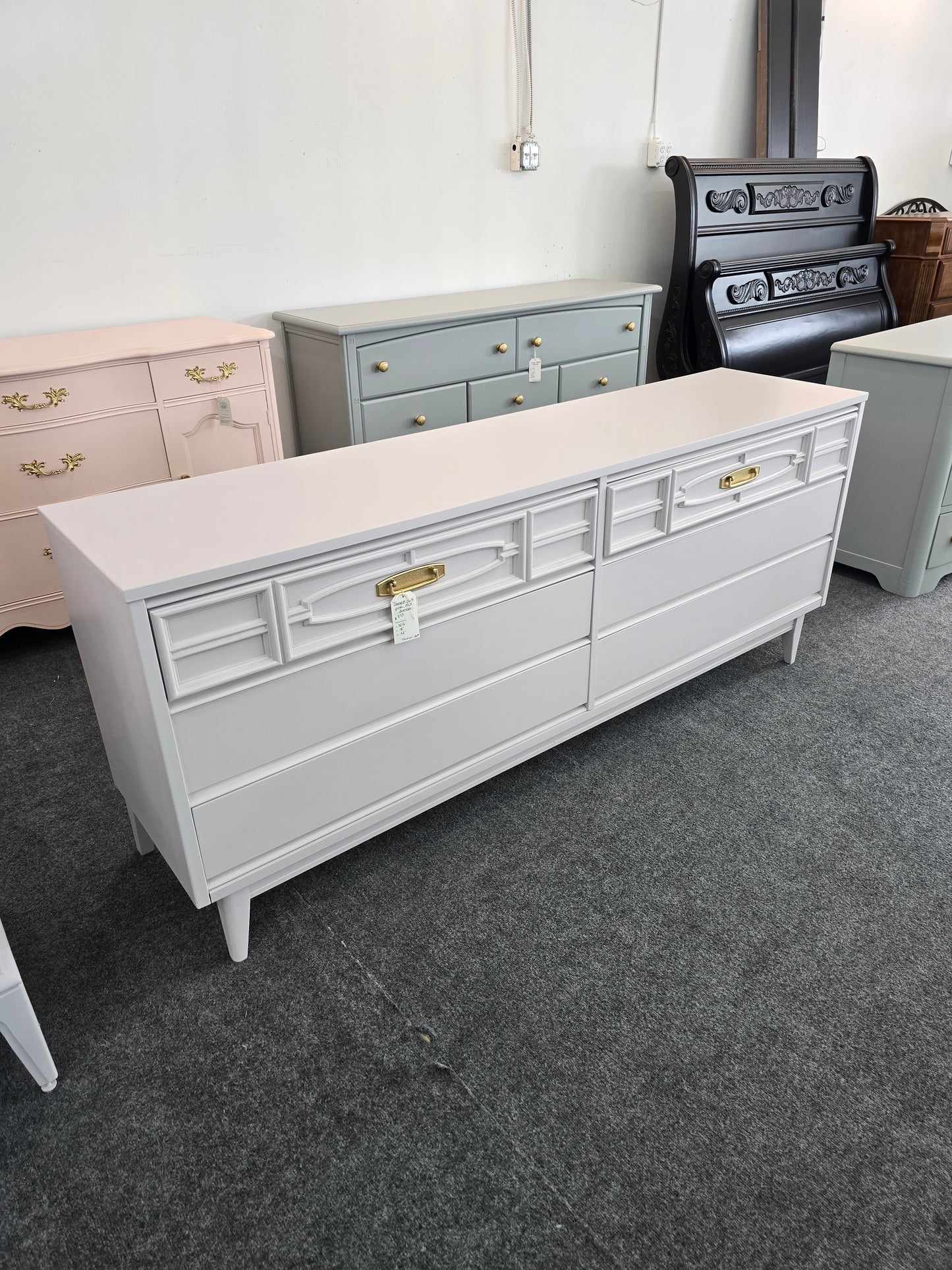 Mid century modern pale pink Bassett dresser