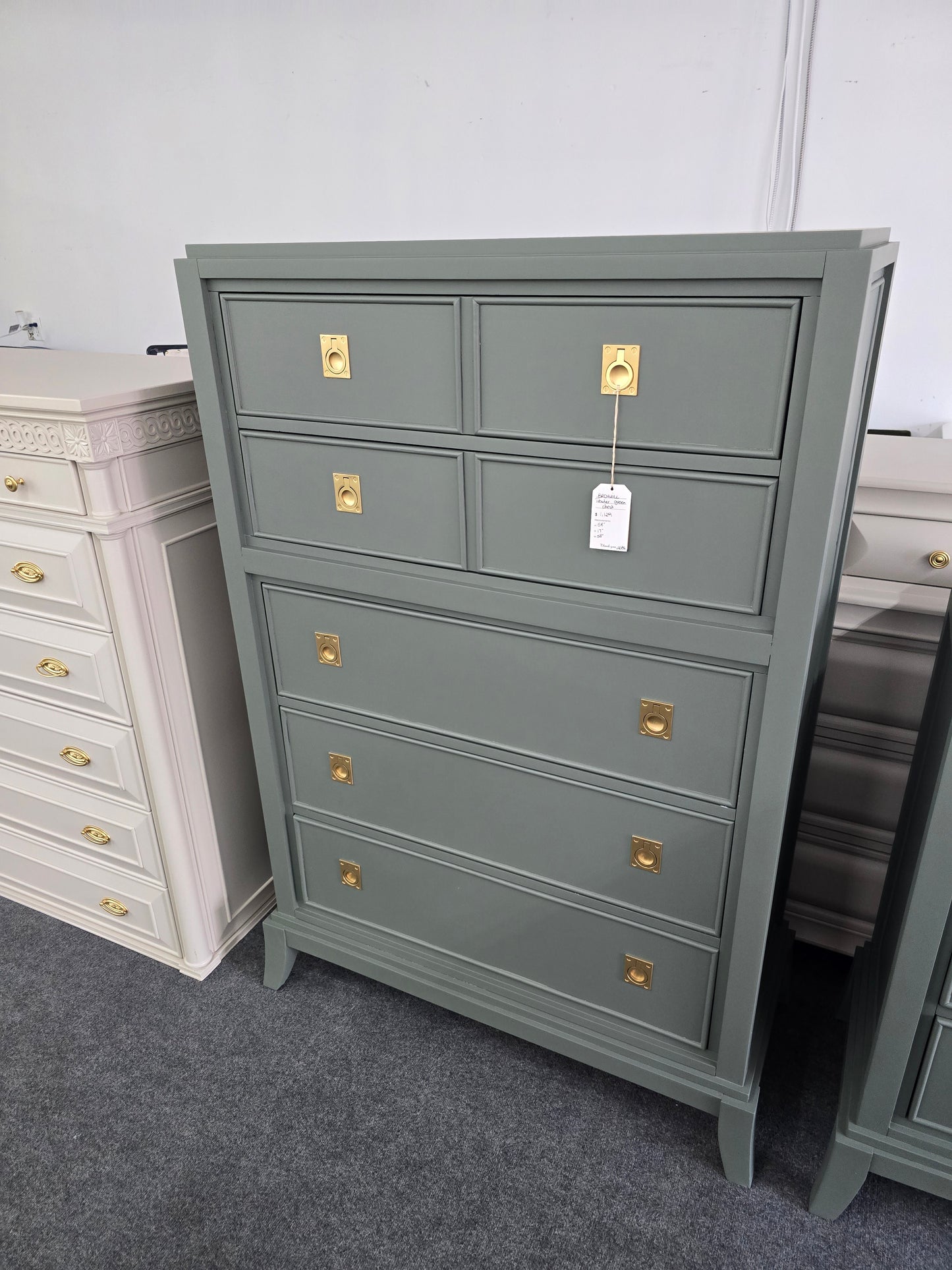 Broyhill gorgeous green chest of drawers