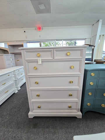 Pulaski pale pink chest of drawers