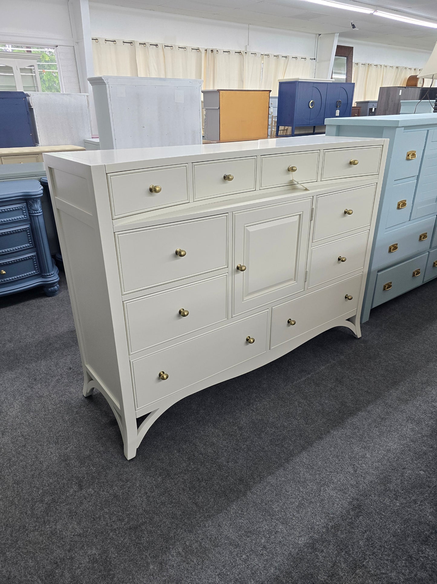 American signature off white dresser