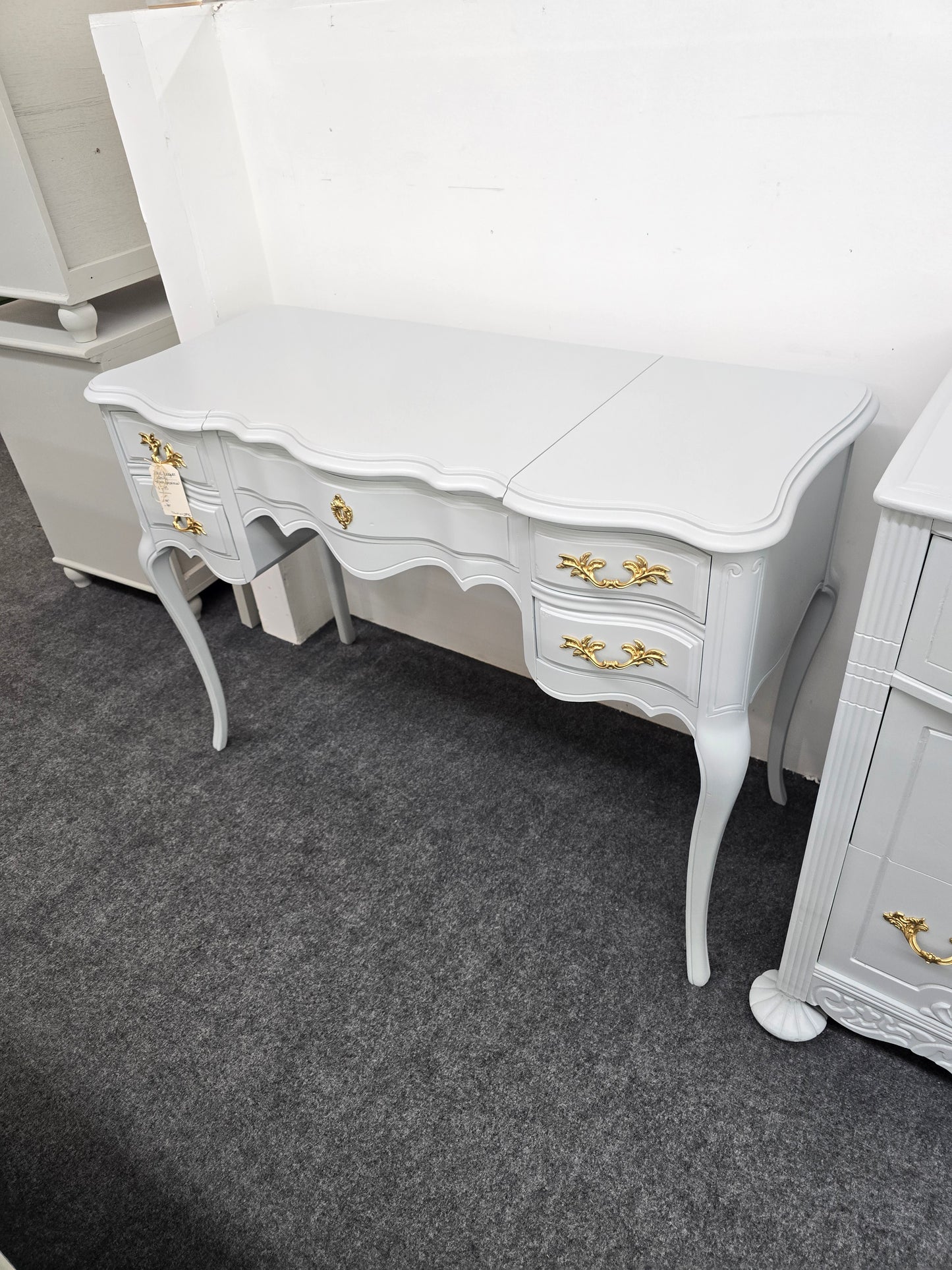 Solid wood french provincial blue Lacquered vanity