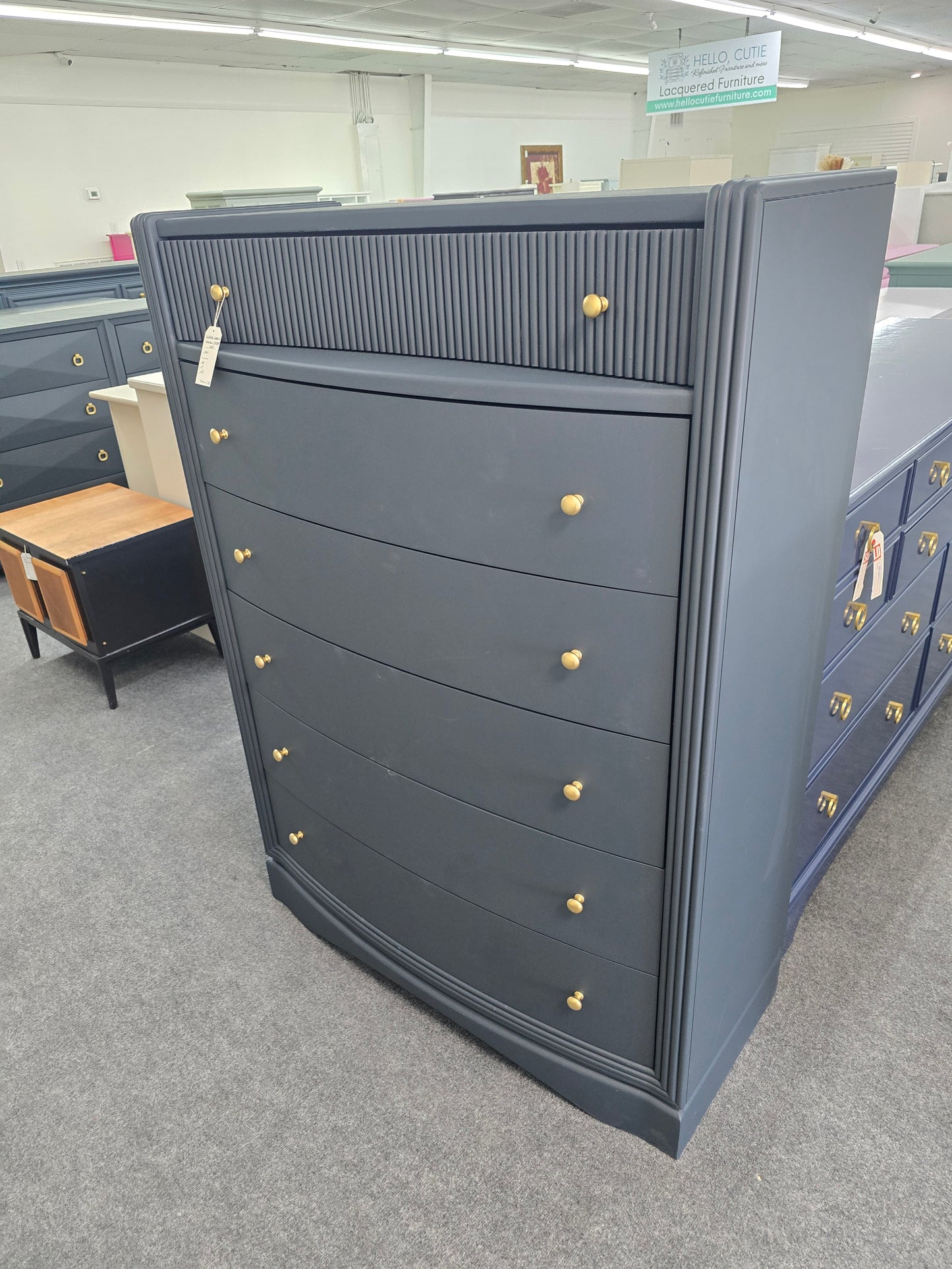 Colezione Europa inkwell chest