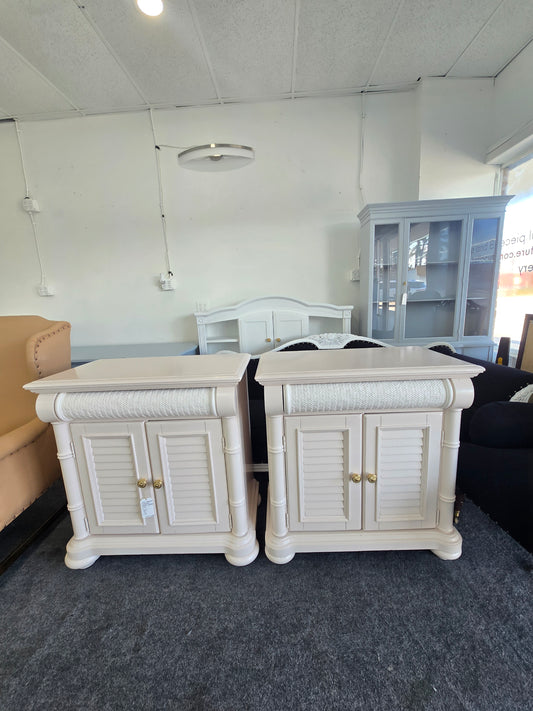 Cindy Crawford soft pink two lacquered nightstands