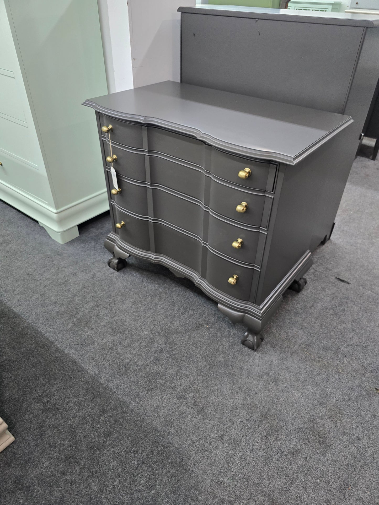Solid wood Council graphite dresser