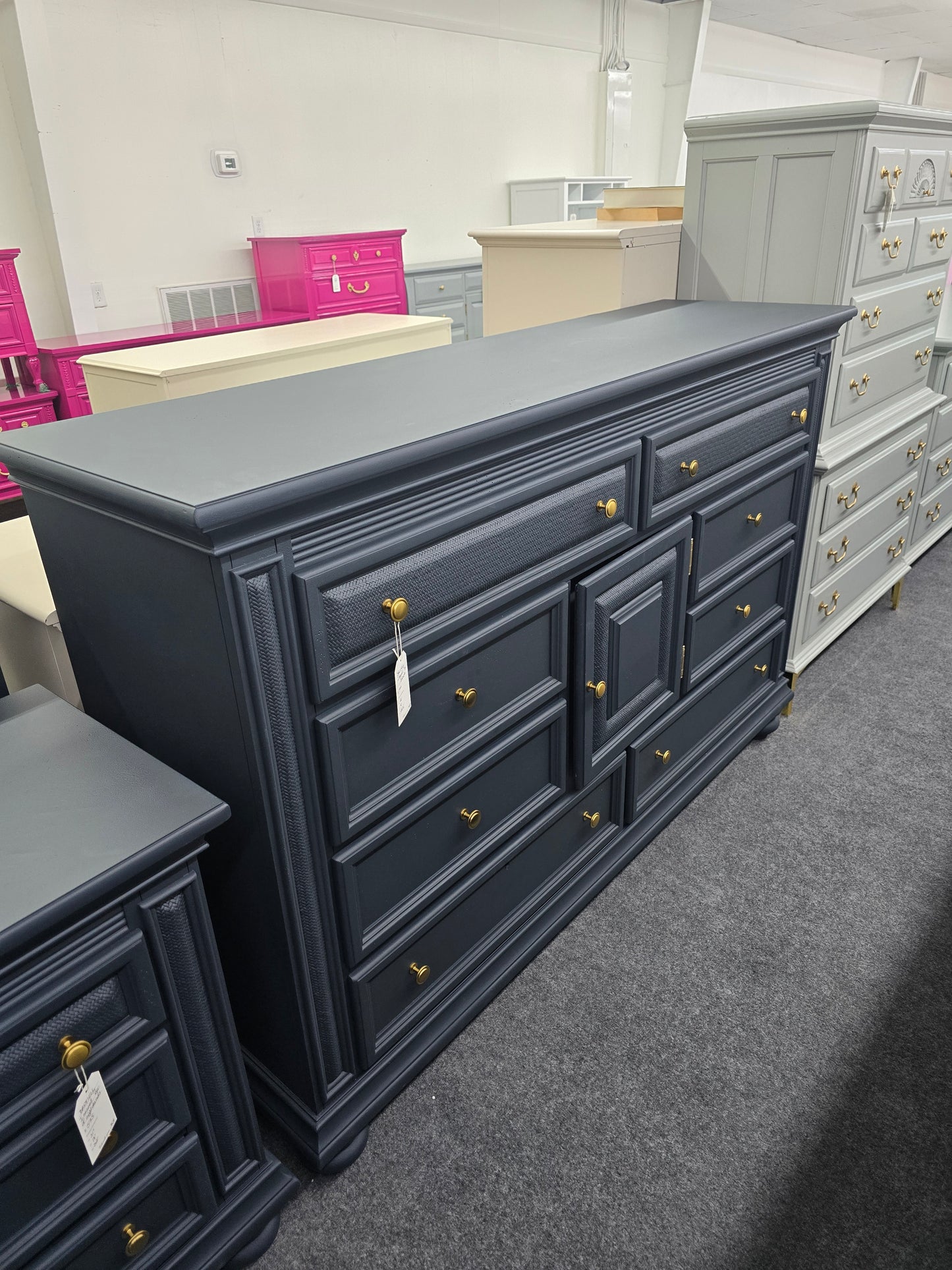 Broyhill inkwell gorgeous dresser